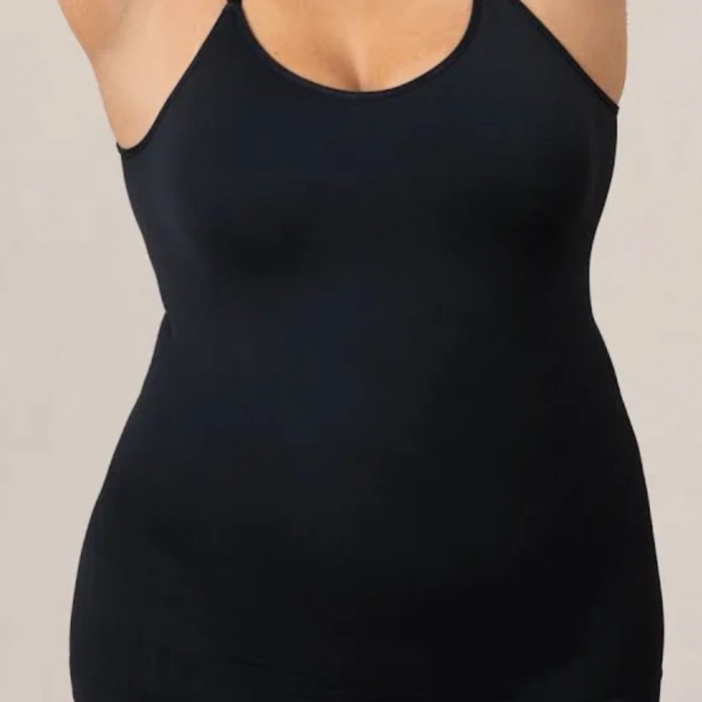 NWT, Shapermint Essentials, All Day Every Day Scoop Neck Cami, Black J36